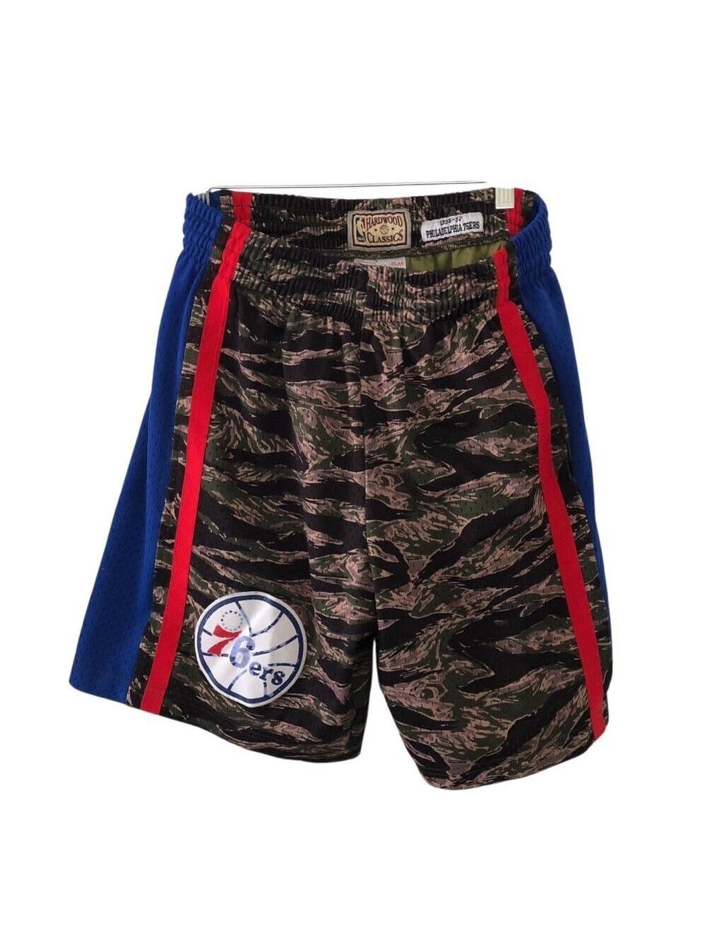 Philadelphia 76’ers Vintage Team Basketball Shorts Mens Medium Hardwood Classics